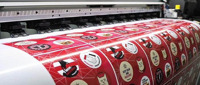 Печать наклеек