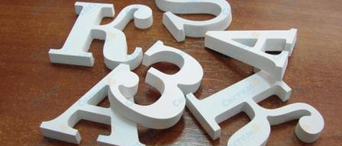 Объемные буквы из пластика