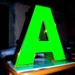 Объемные буквы с подсветкой