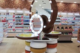 Промо-стойка для магазина Лэтуаль