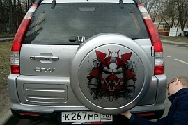 Печать наклейки на автомобиль Самурай